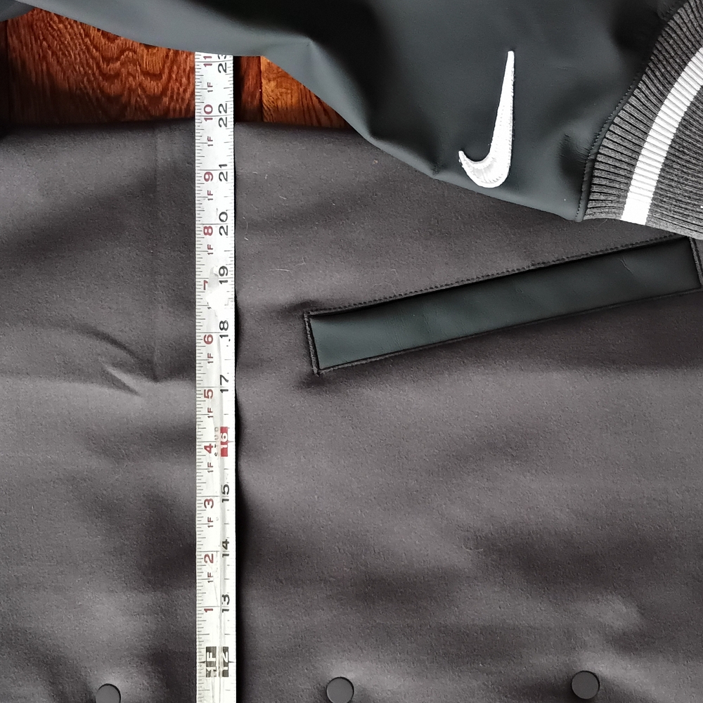 Nike Black and Gray Varsity Jacket - Picture 6 of 9